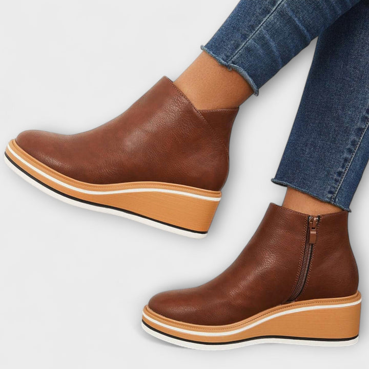 Maria - Botas Elegantes e Confortáveis