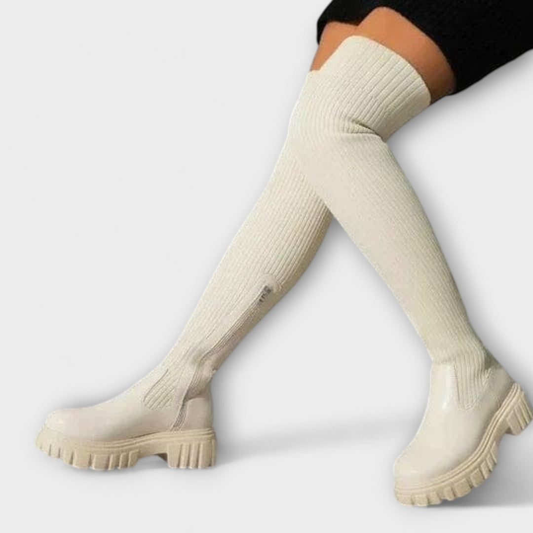Judite - Botas acima do joelho