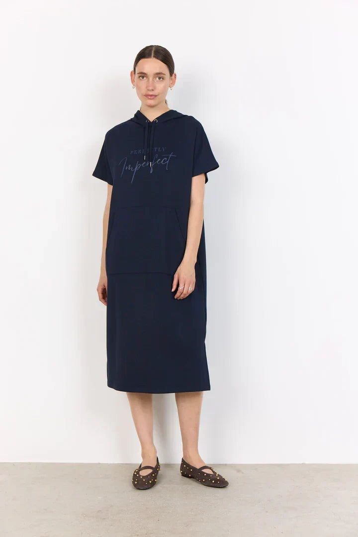 Sásquia - Vestido casual com capuz