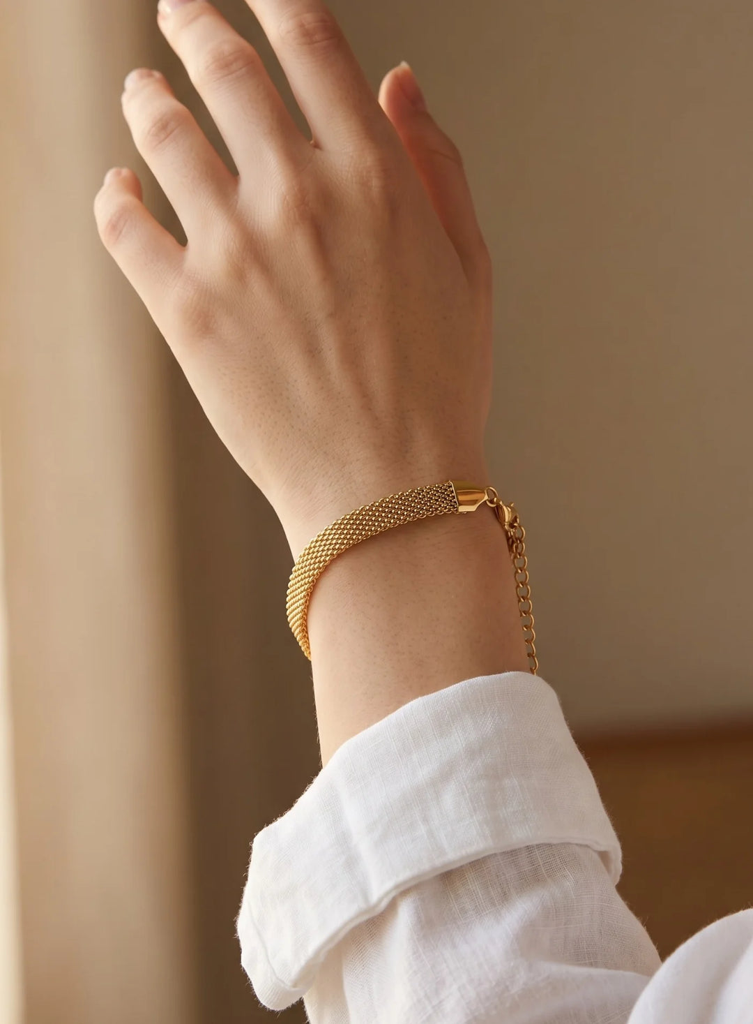 Pulseira Brilho Entrelaçado