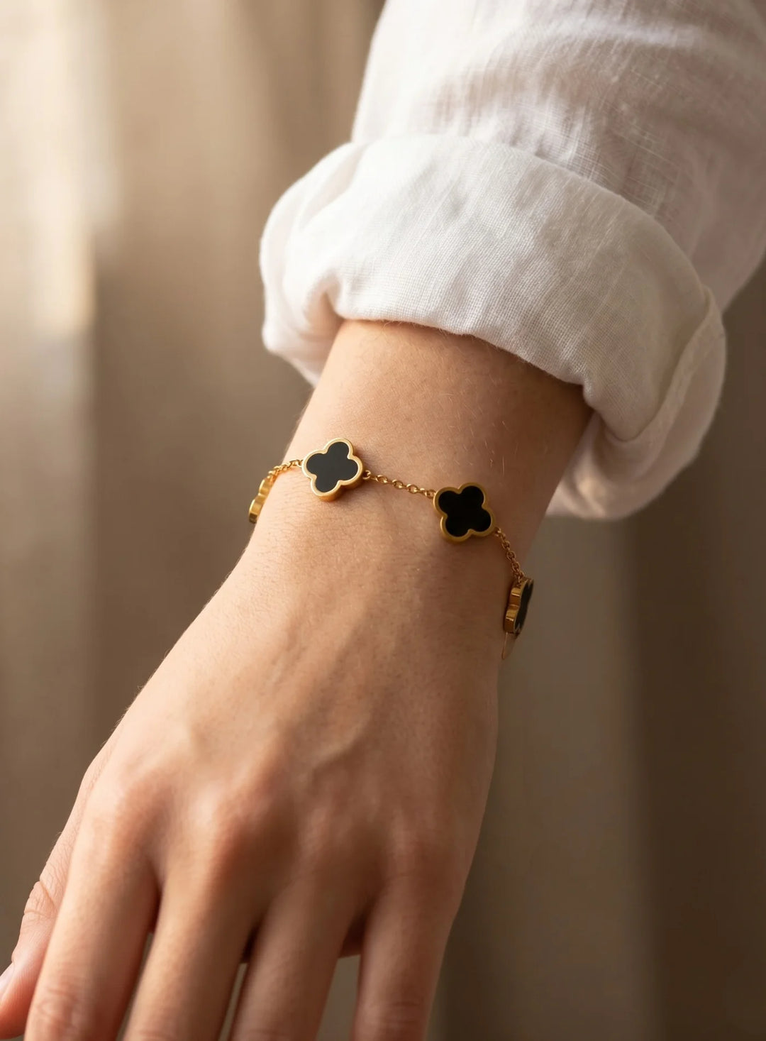 Pulseira Trevo Negro