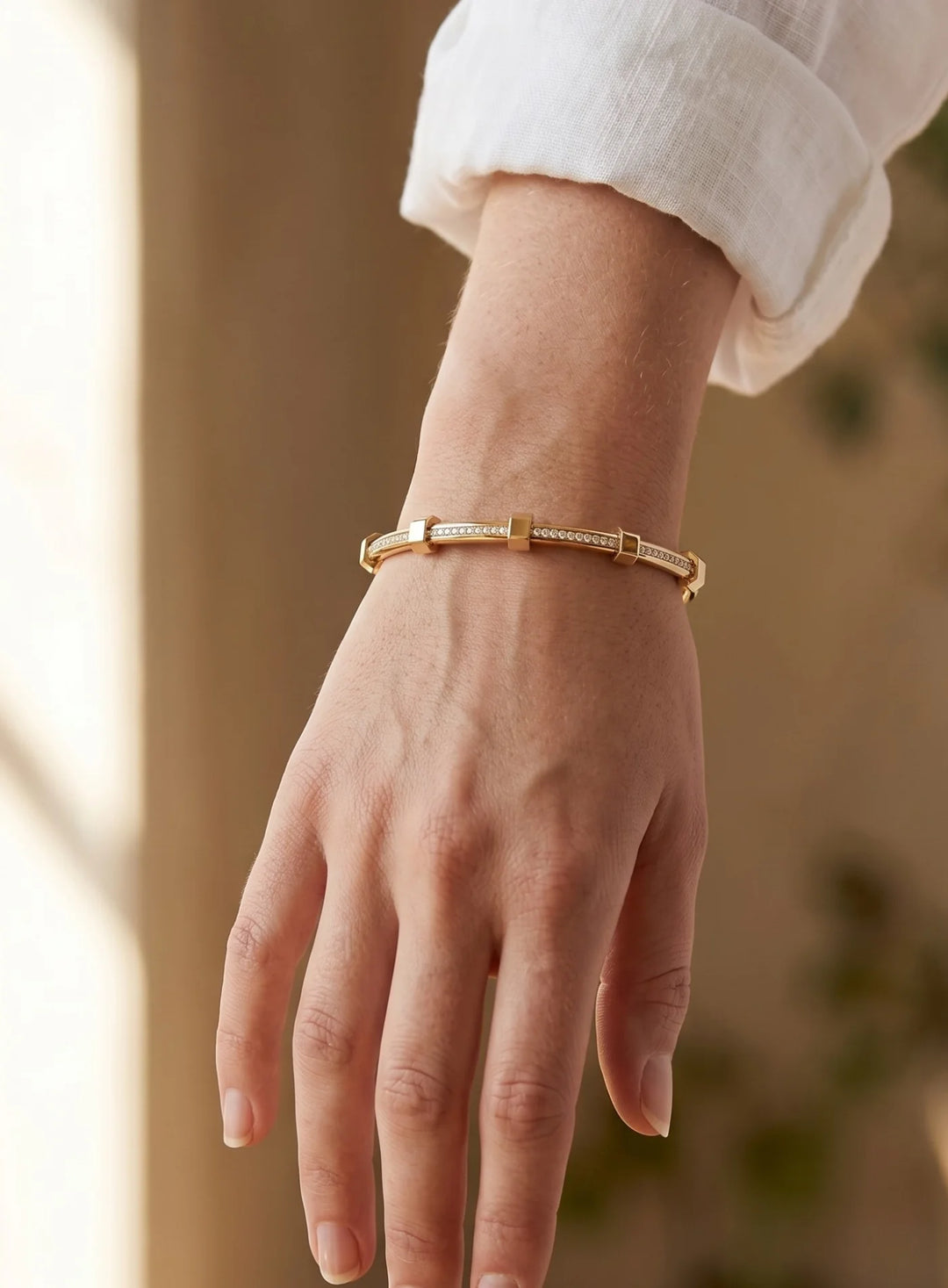 Pulseira Brilho Dourado