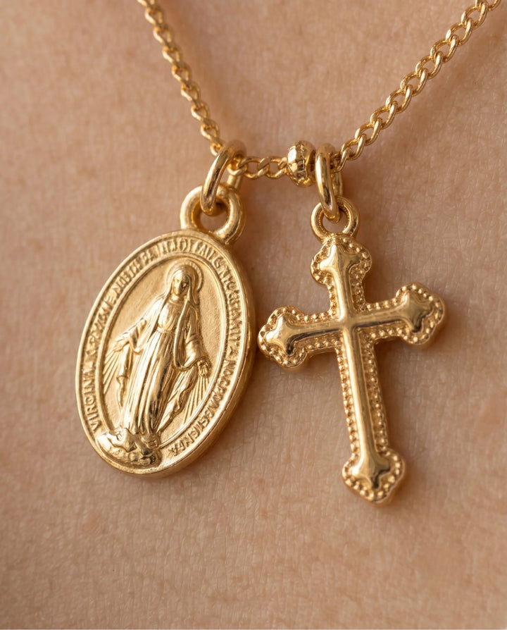 Colar de Fé com Cruz e Medalha
