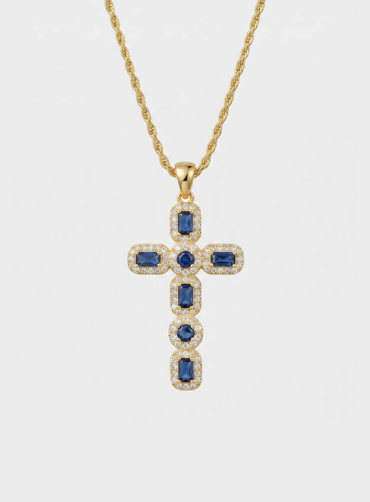 Colar Elegante com Cruz de Zircónias