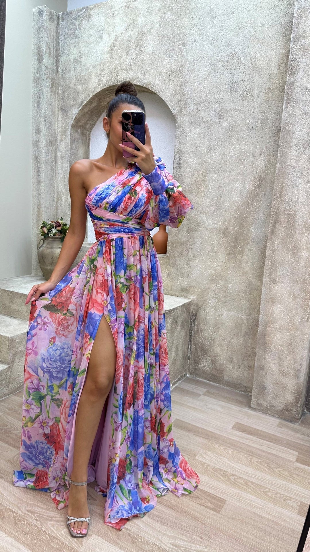 Whitney - Vestido Elegante e Fluido