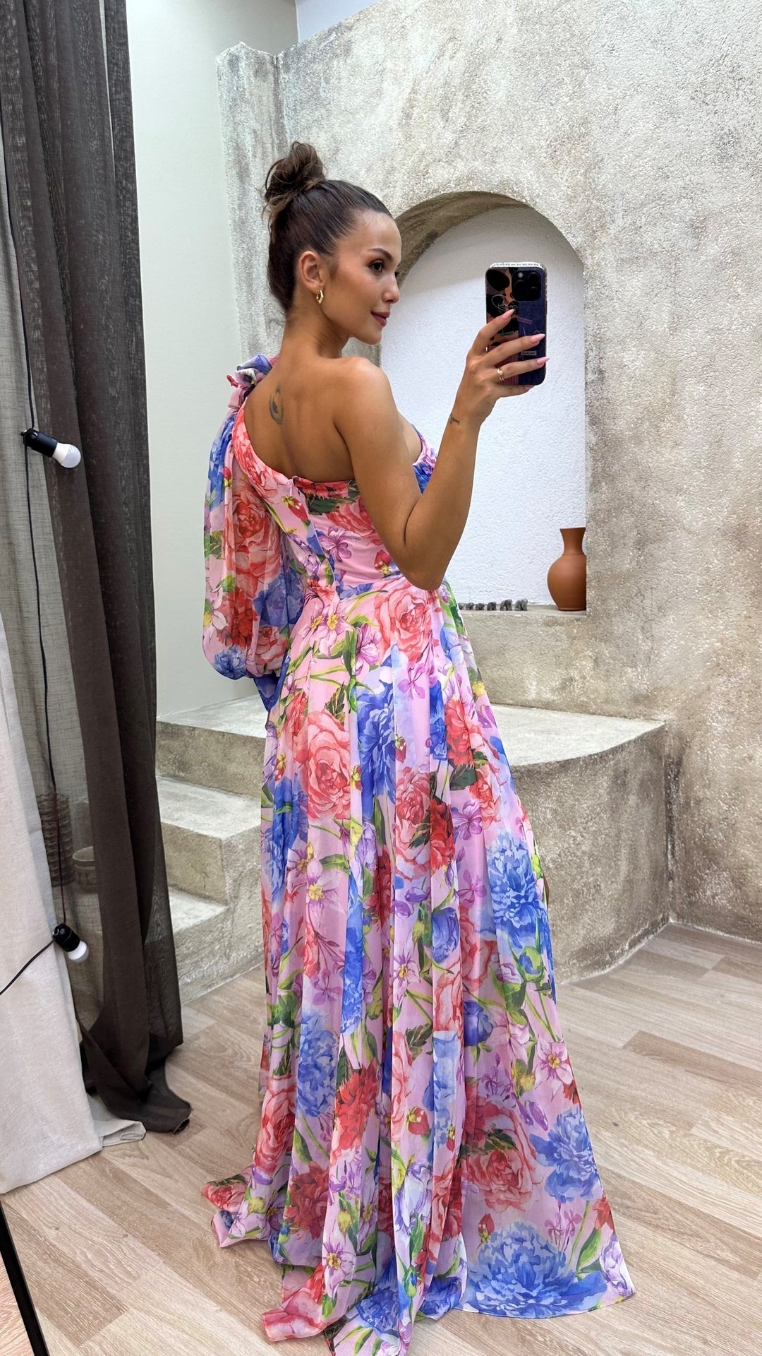 Whitney - Vestido Elegante e Fluido