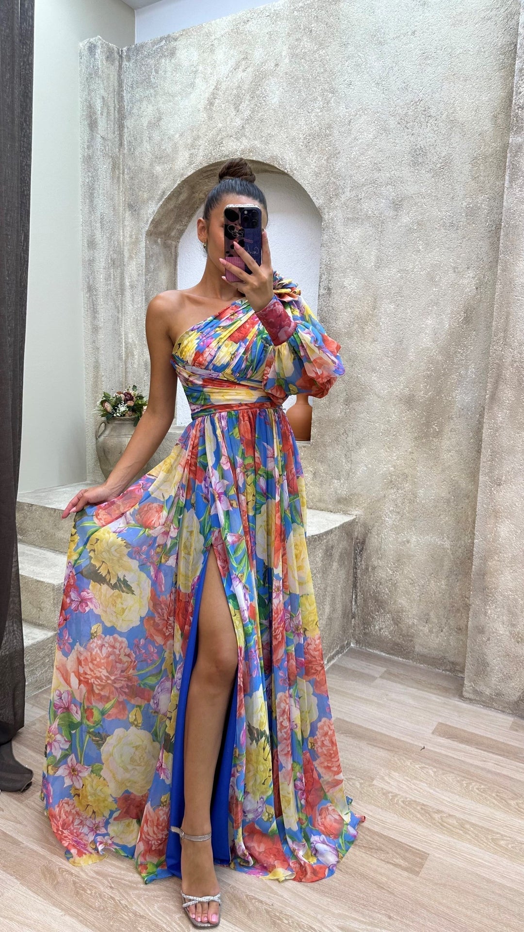 Whitney - Vestido Elegante e Fluido