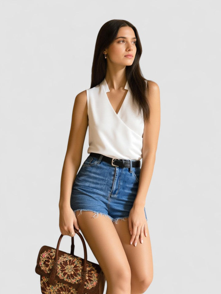 Salete - Top suave com decote em V