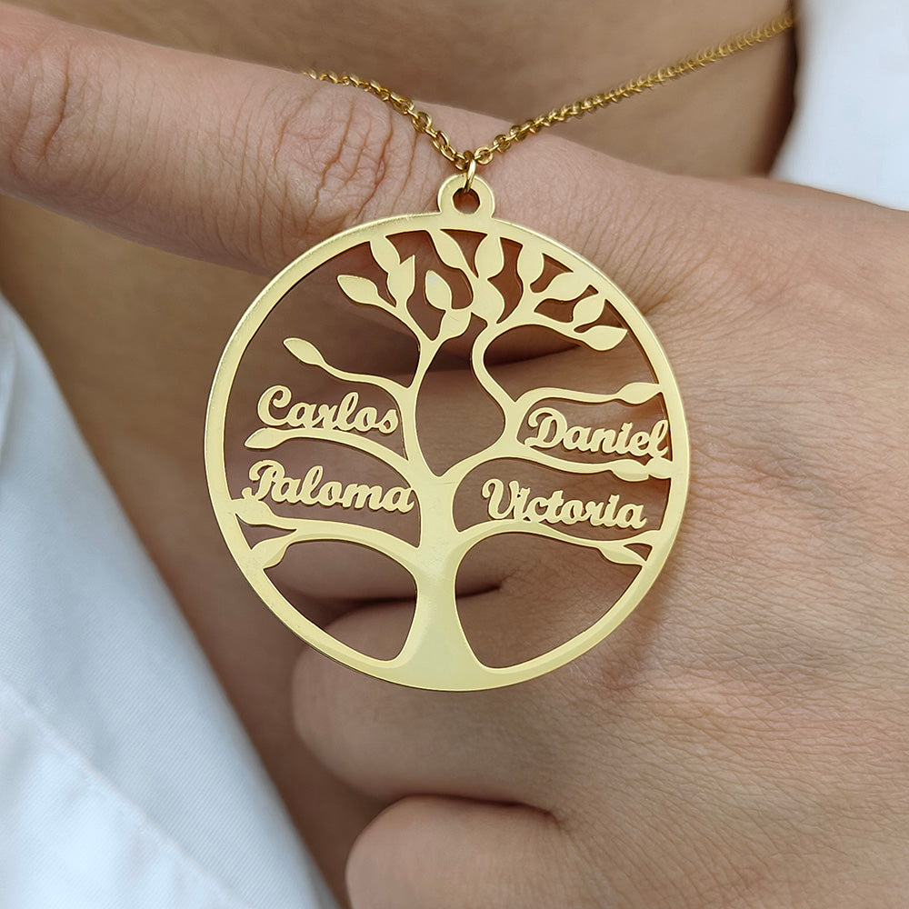 Colar em Árvore com Nomes Personalizáveis