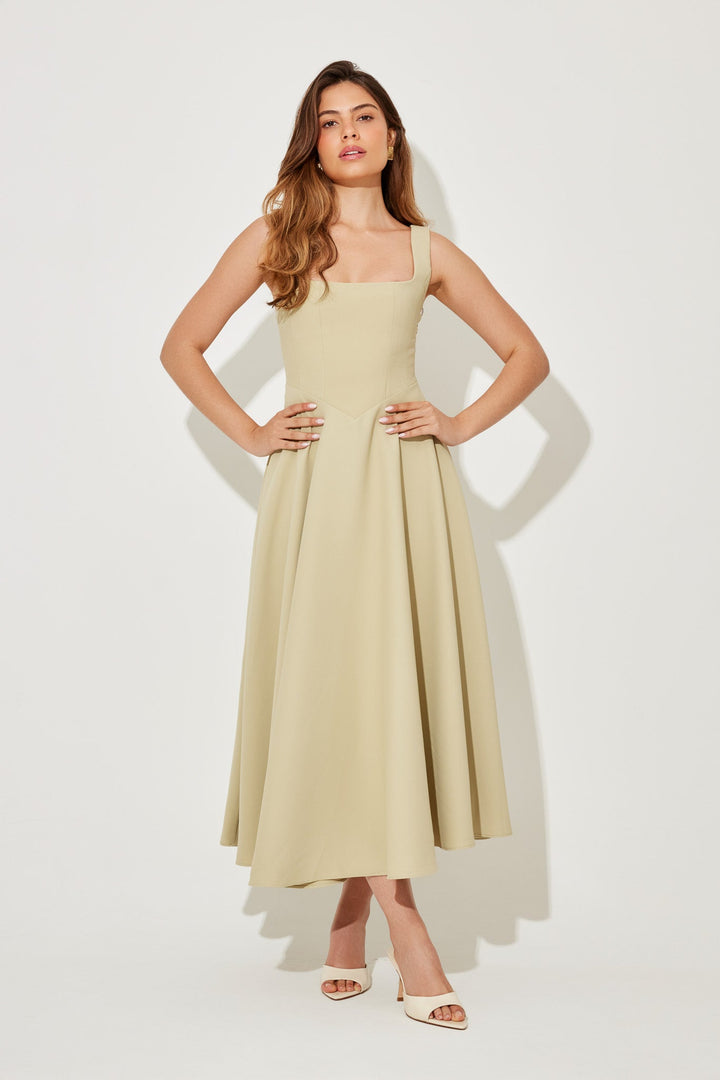 Amélia - Vestido Midi Intemporal