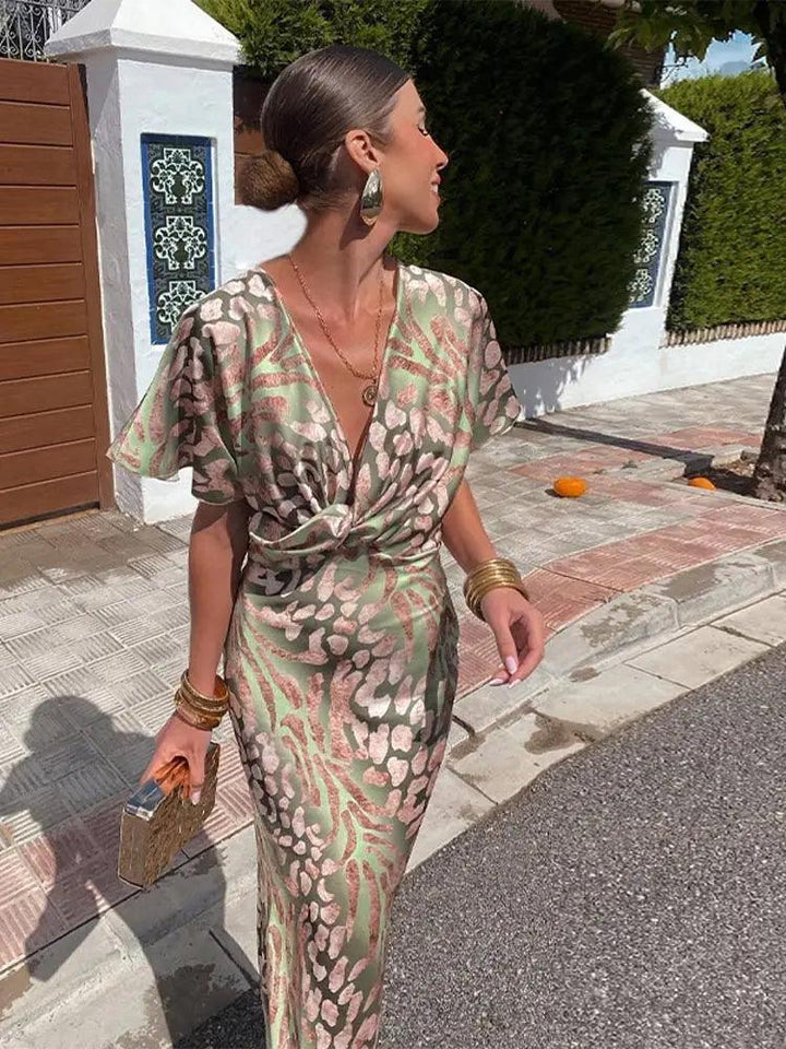 Constança - Vestido Floral com Plissado