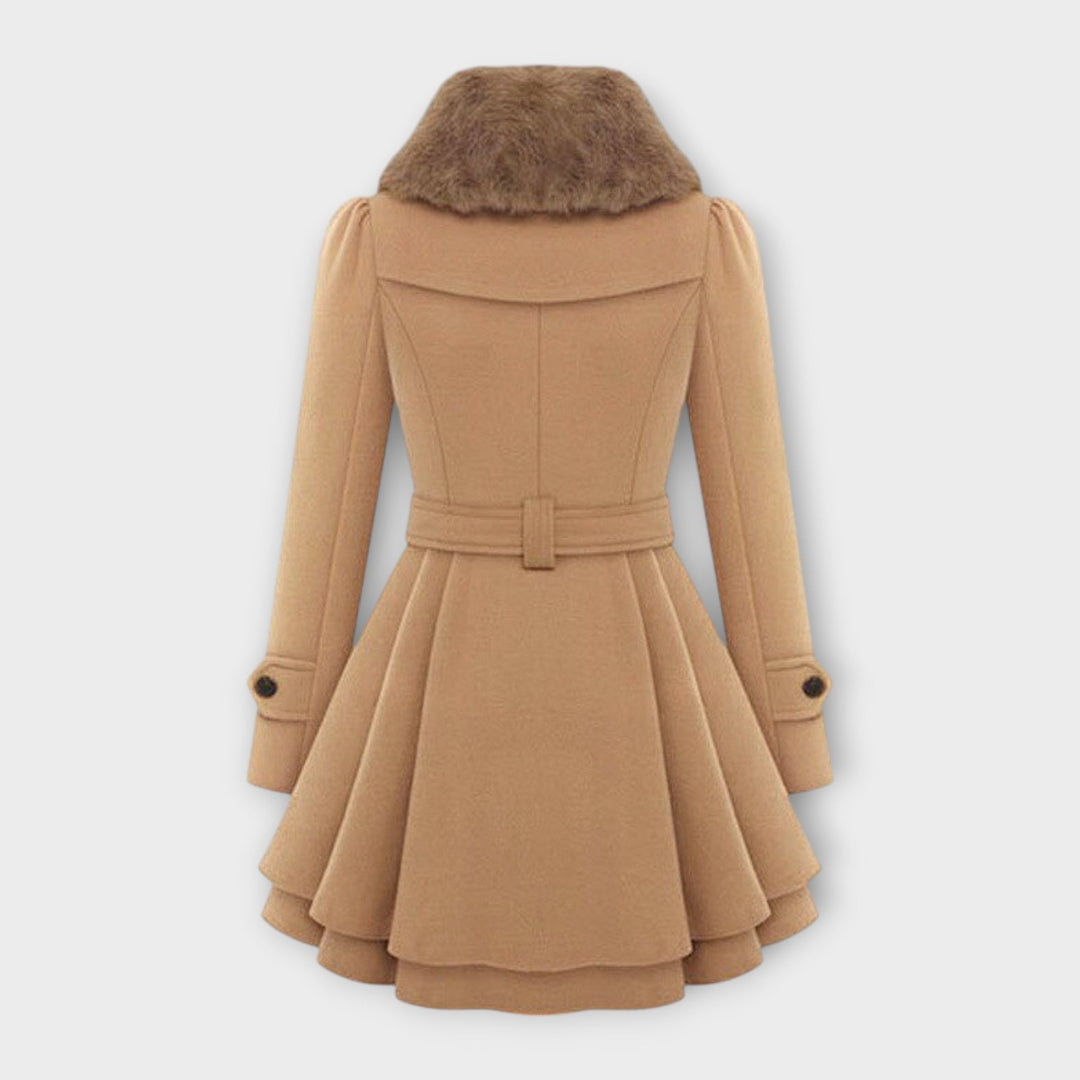 Ema - Casaco Elegante com Pele