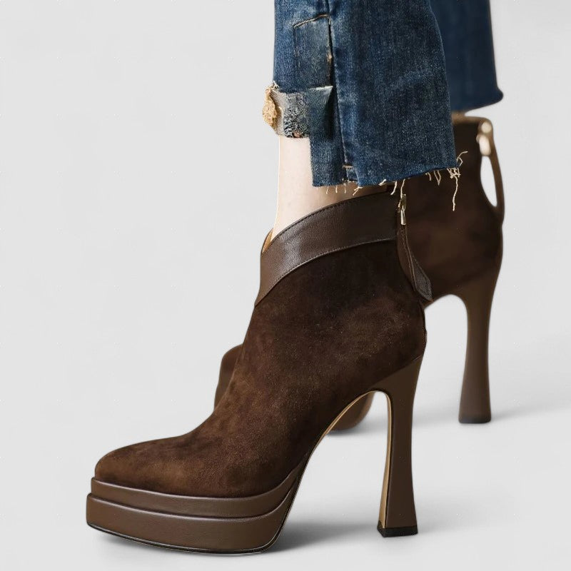 Dora - Botas com estilo moderno e conforto e atitude