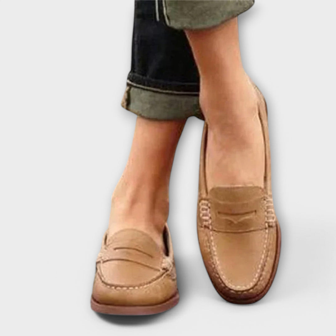 Lara - Mocassins clássicos para mulher
