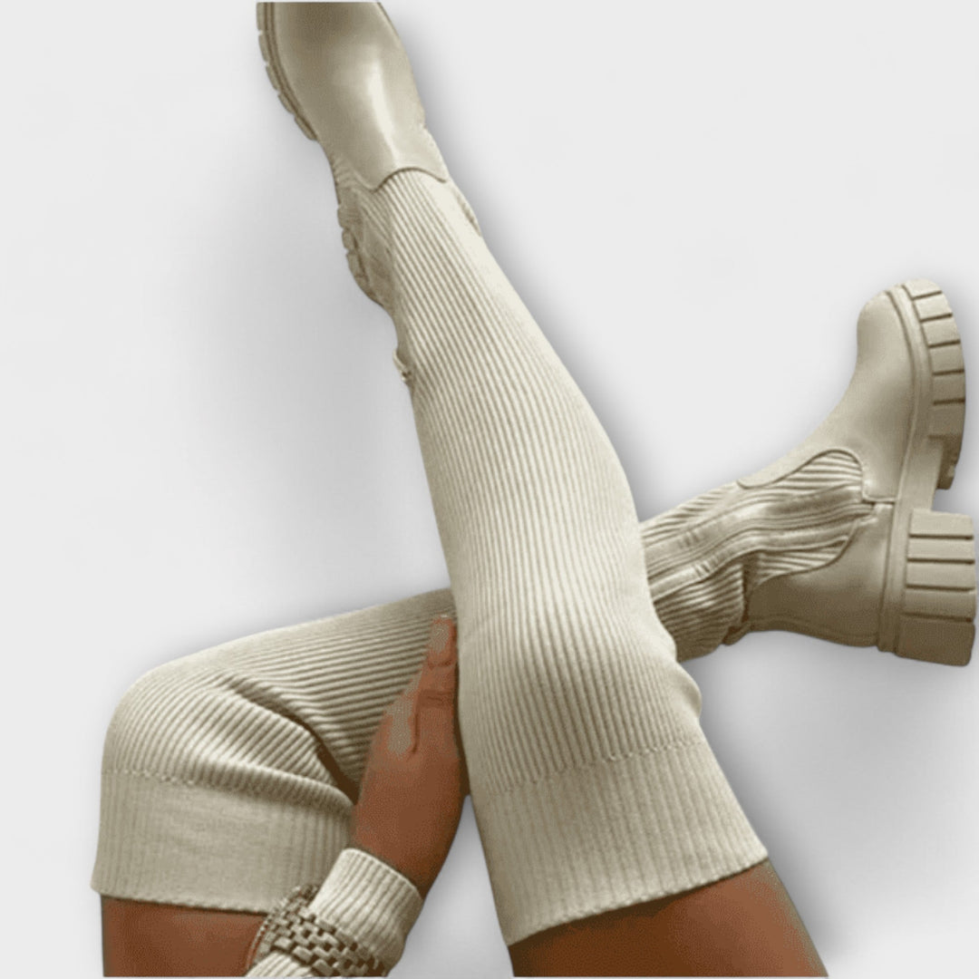 Judite - Botas acima do joelho