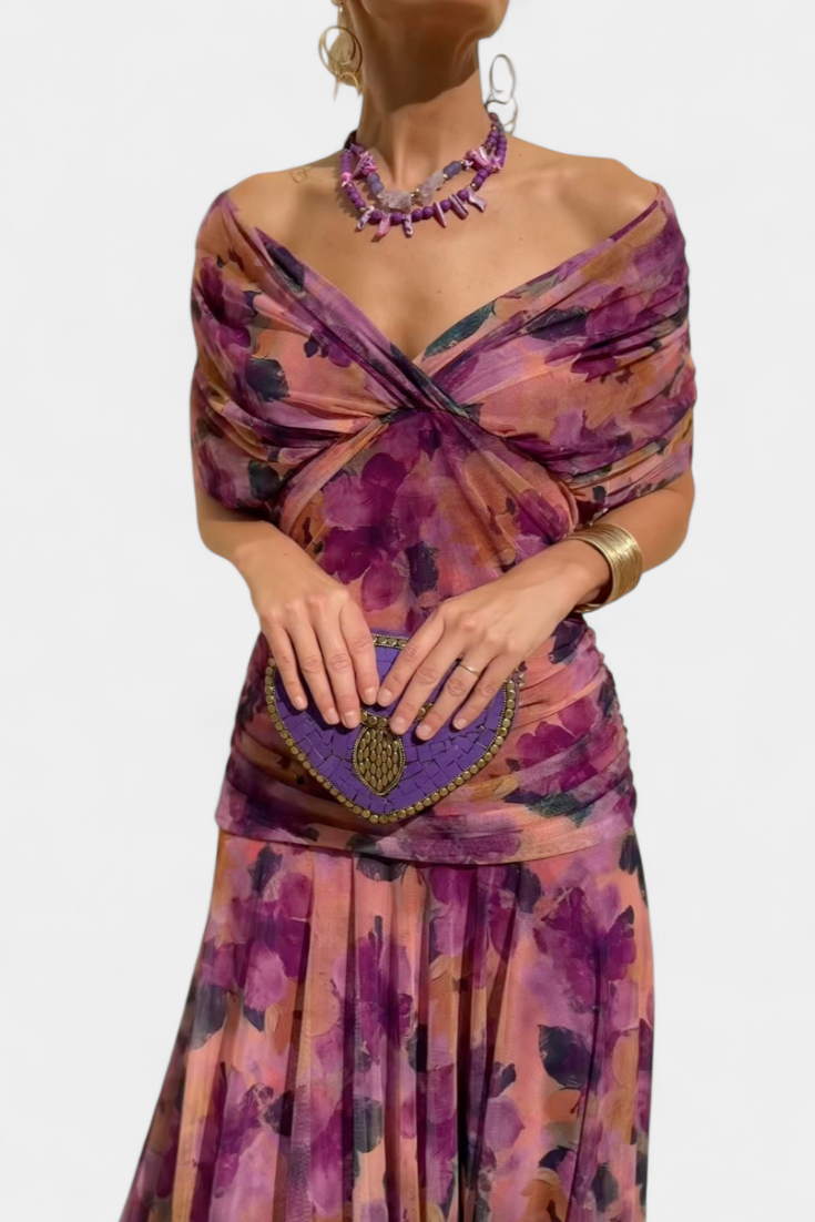 Luana - Vestido elegante com decote em V