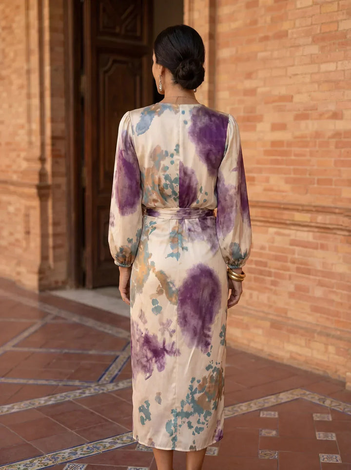 Valeria - Vestido Elegante com Decote em V