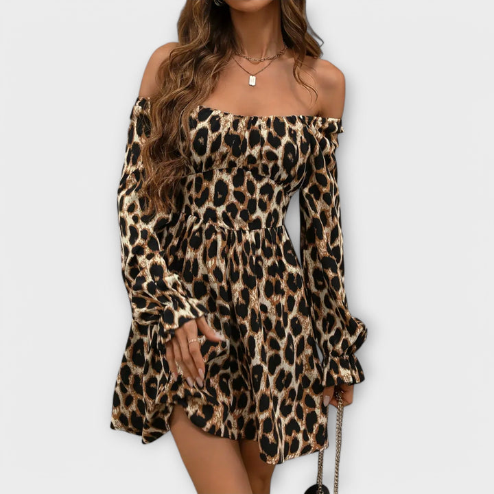 Vestido com estampado leopardo