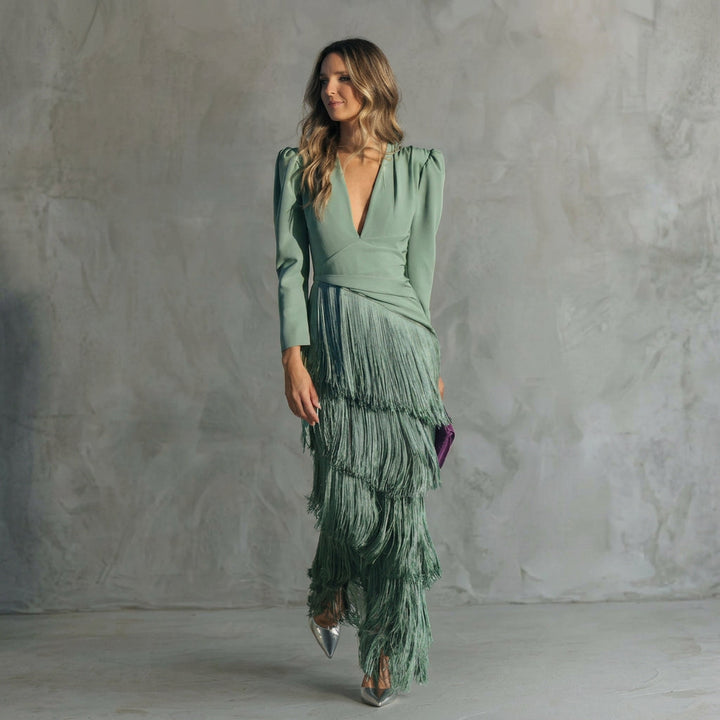 Gabriela - Vestido Longo de Franjas com Decote em V