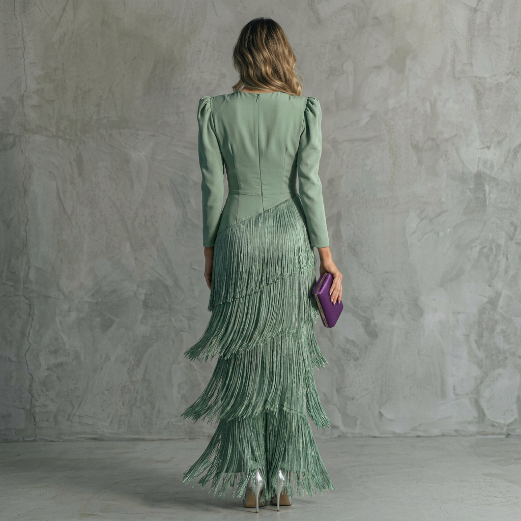 Gabriela - Vestido Longo de Franjas com Decote em V