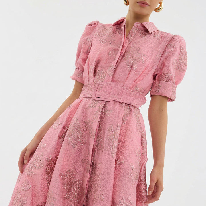 Matilde - Vestido Longo em Jacquard Floral com Cinto