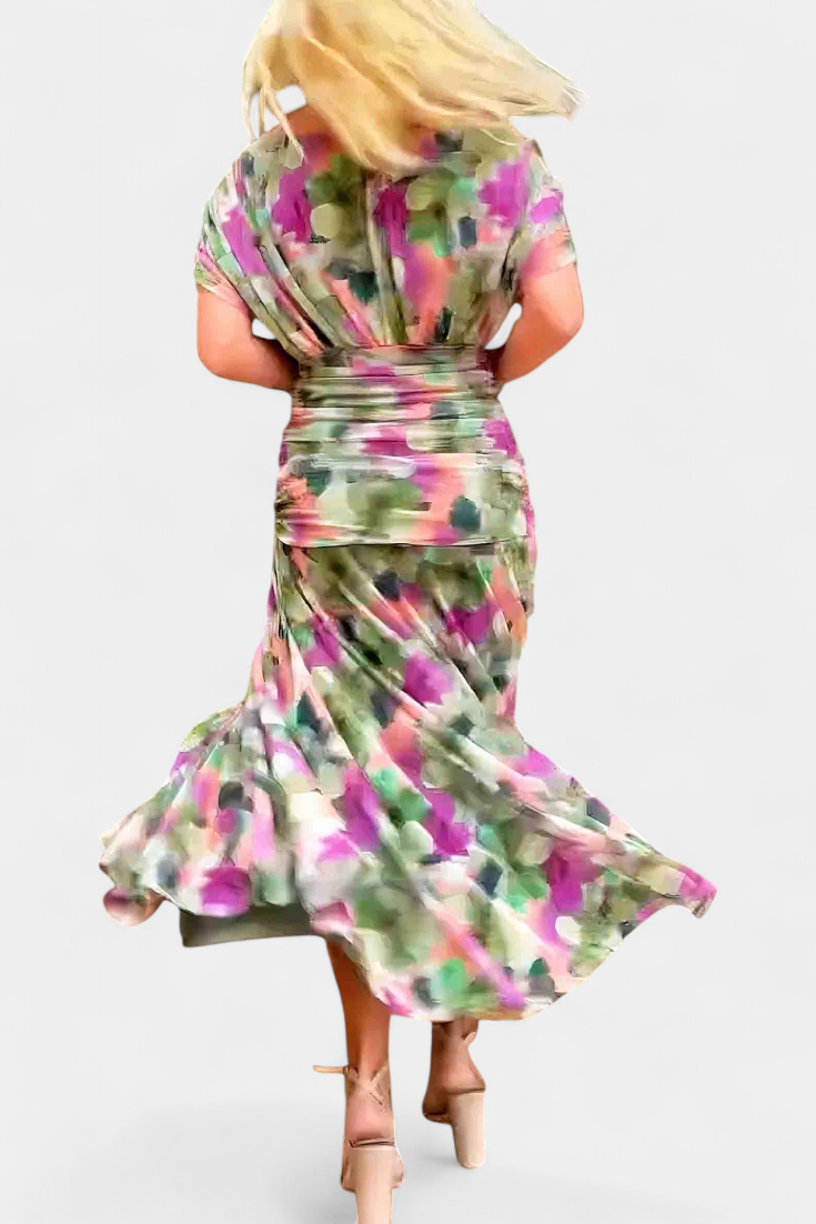Luana - Vestido elegante com decote em V