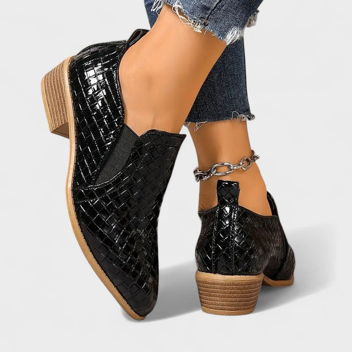 Tânia - Sapatos casuais elegantes