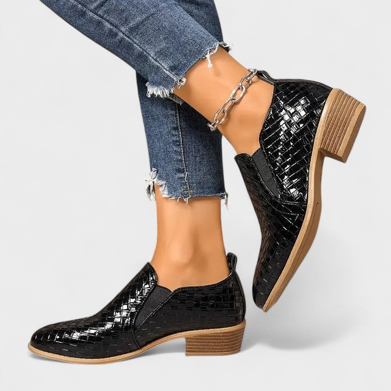 Tânia - Sapatos casuais elegantes