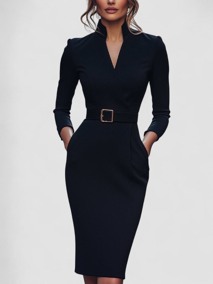 Iara - Vestido Justo Preto Refinado