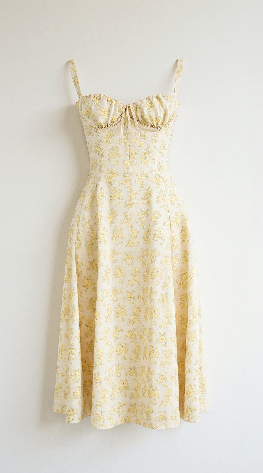 Júlia - Vestido Midi Elegante